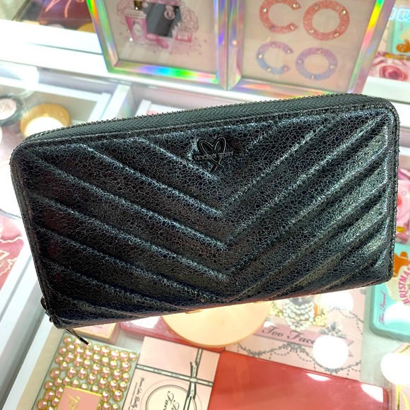 Victoria's Secret Bags Black Victorias Secret Wallet Poshmark